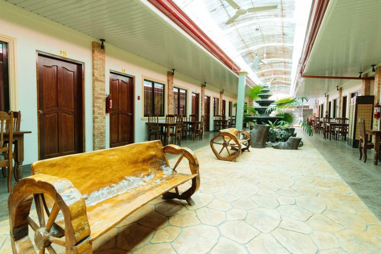 Reddoorz Premium Near Pristine Beach Puerto Princesa Zewnętrze zdjęcie
