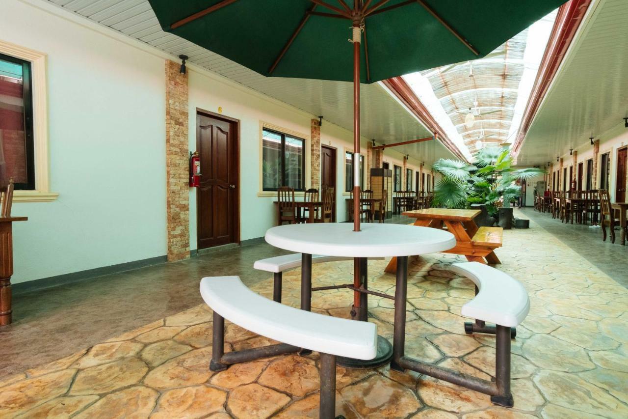 Reddoorz Premium Near Pristine Beach Puerto Princesa Zewnętrze zdjęcie